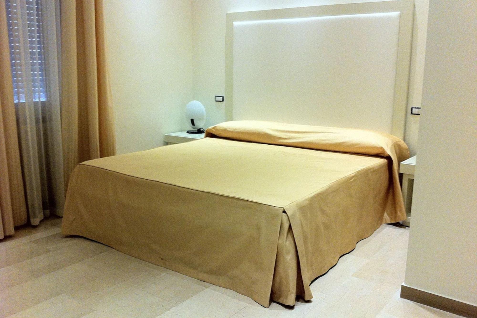 Hotel Europa Foggia Bagian luar foto