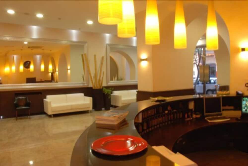 Hotel Europa Foggia Bagian luar foto